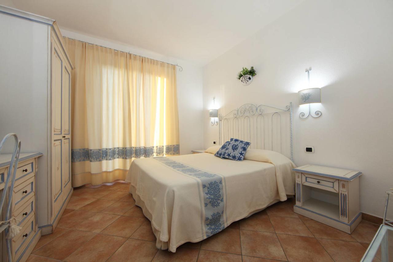 Guest House Villabianca La Maddalena  Exterior photo